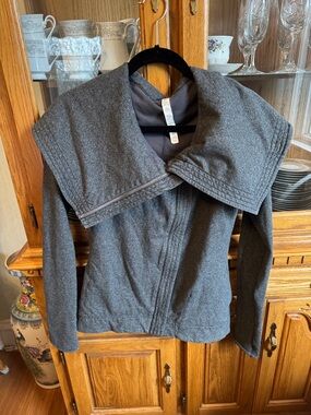 lululemon athletica Charcoal Gray Draped Collar Blazer